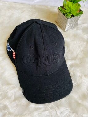 Oakley L/XL Classic Low A-Flex Black Baseball Cap Hat